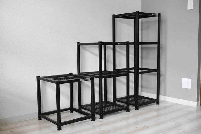 2×4材を載せたら即・完成！レイアウト自在なアイアンシェルフIQ！