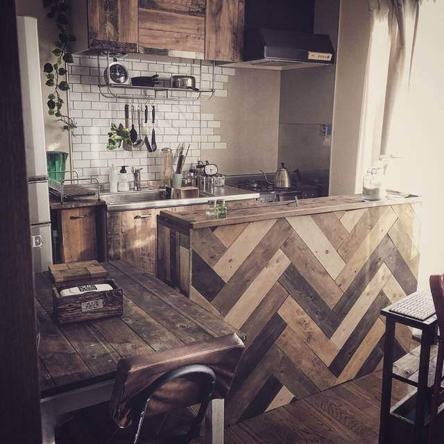 自宅がお洒落に大変身!カフェ風キッチンカウンターをDIYで作ろう!