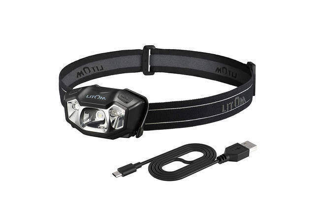 アウトドアに必須なヘッドライト22選！キャンプにハイキングにも！