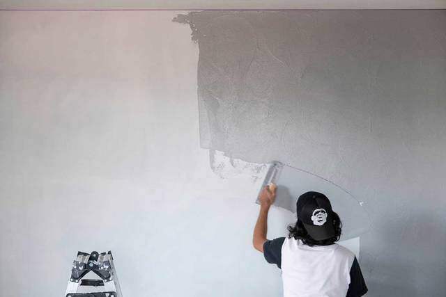 雰囲気を変えるなら、まずは壁!プロの技で味わう上質壁リノベ!