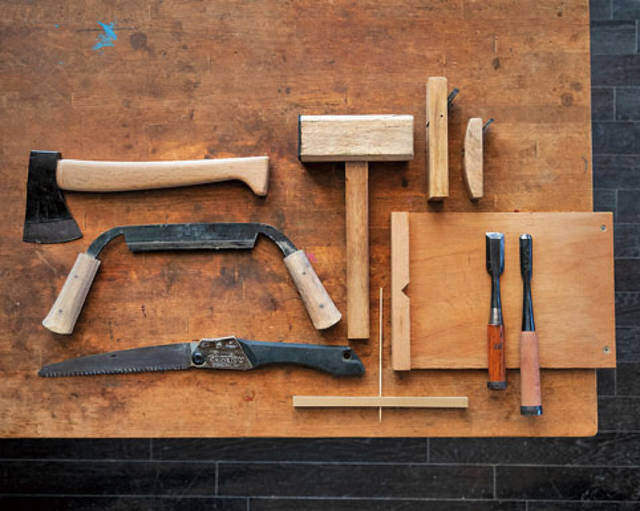 小物をポンと置けばグッと小粋に!!江戸時代から愛される木工トレイをDIY