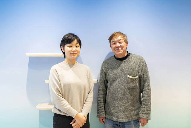 左:カシワバラの現場代理人・齋藤さん / 右:GSアラ...