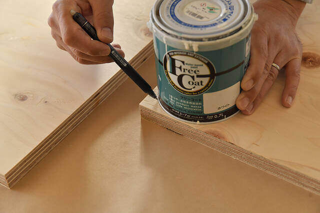 雑誌・植物これ一台！“大容量”で“飾れる”欲張りレコードラックをDIY