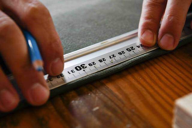 縫わずに作れるキャンバスラック 。屋内外問わず吊るして収納!