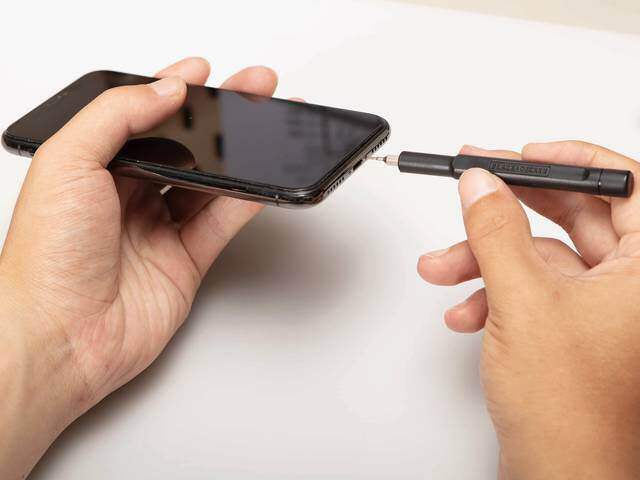 プッシュでネジ締め!?1台26役の超・良コスパなドライバーセット！