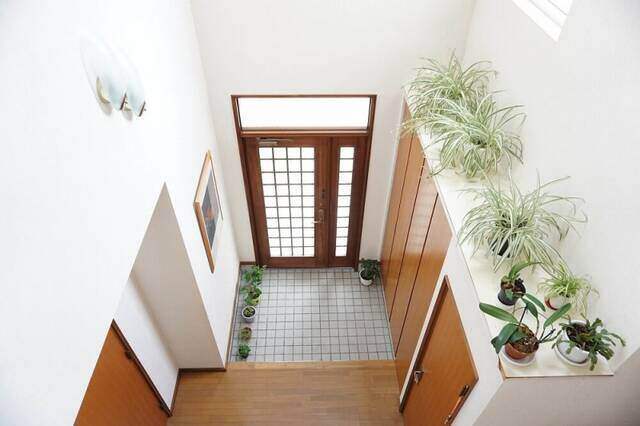 実際どうなの?玄関を吹き抜けにするメリット・デメリットまとめ