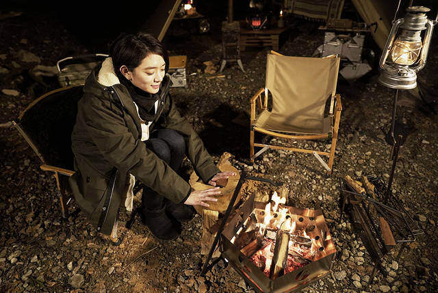 みんな待ってた！軽量・シンプルな焚き火台asimocraftsのtakibi_no_asi！