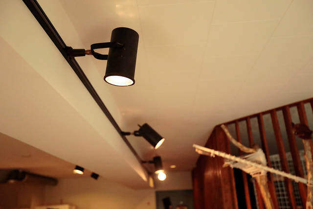 ピアノに合わせて構築された大人の音楽部屋