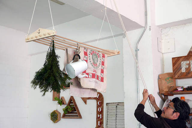 家でもキャンプでも使いたい!お手製ハンギングドライヤーラックの作り方!