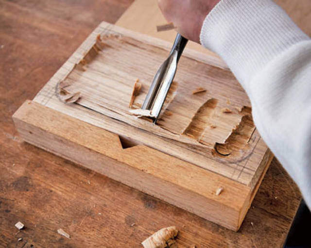 小物をポンと置けばグッと小粋に!!江戸時代から愛される木工トレイをDIY