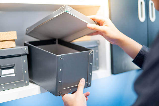 【オフィス棚の選び方ガイド】ワークスペースがオシャレな快適空間に!