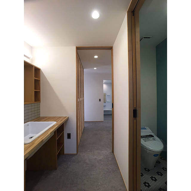 見た目も機能性も◎洗面所の床に最適なクッションフロア!