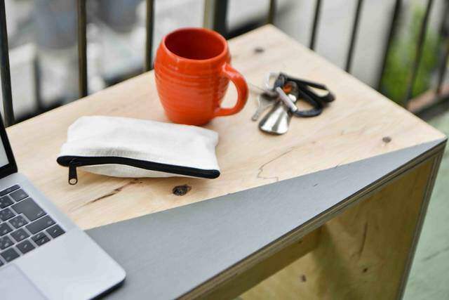 家中どこでもワークスペース！3×6合板1枚から作れる折りたたみデスク&ベンチ