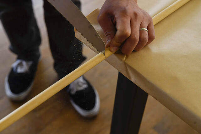 収納難民大歓喜!!コンパクト&便利な壁面収納を“アレ”で作る!