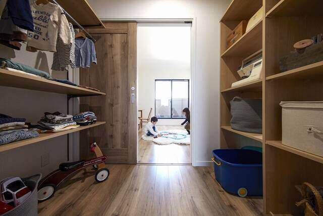 便利なウォークスルークローゼットの間取りは?メリット・デメリットも紹介