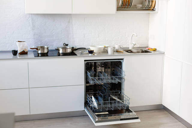 映える!オシャレな壁付けキッチンで広~いLDK空間を叶えよう!