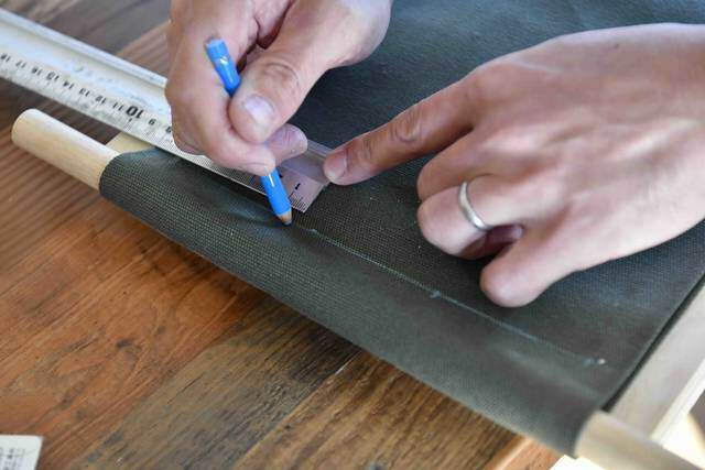 縫わずに作れるキャンバスラック 。屋内外問わず吊るして収納！