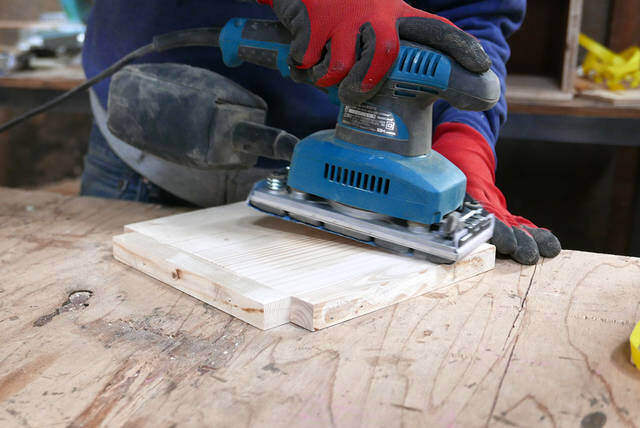 ホームセンターの材料で製作可能！オリジナルショーケースの作り方！