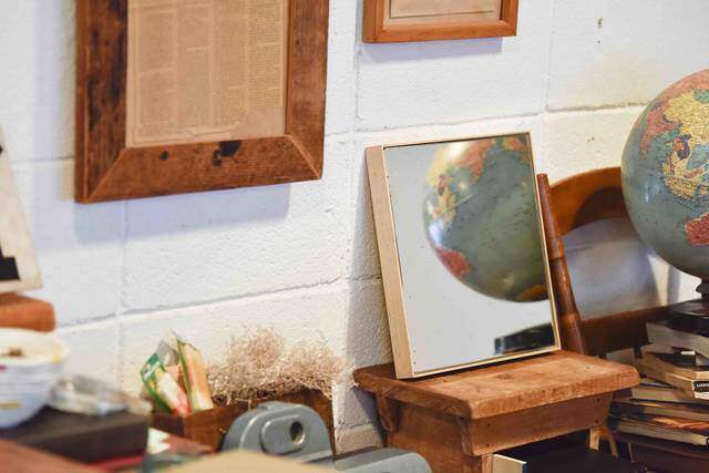 50年前の鏡をアップサイクル！モダンなミラーにアップデート