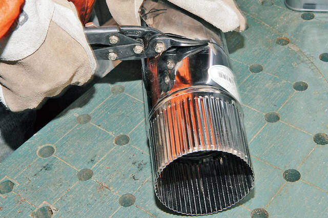 一斗缶&薪ストーブ用煙突で簡易型ロケットストーブを作る