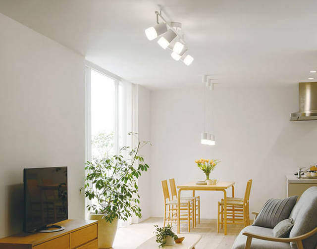 設置した日から即・おしゃれ!照明レールの付け方&選び方ガイド