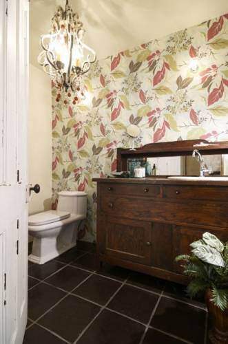 素焼きの味わいが魅力的なテラコッタタイル、その特徴と注意点を紹介