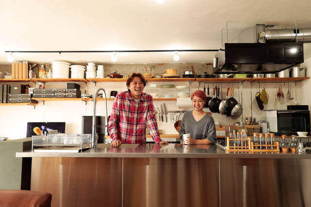 趣味が高じた2.7mのアイランドキッチンが部屋の主役！