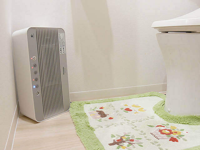 トイレにエアコンは設置できる？工事不要、くつろぎ空間の作り方