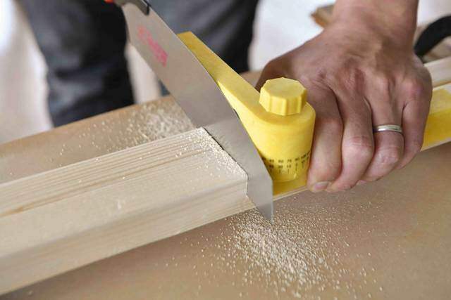 ベランダをもっと楽しもう！2段プランターラックをDIY。