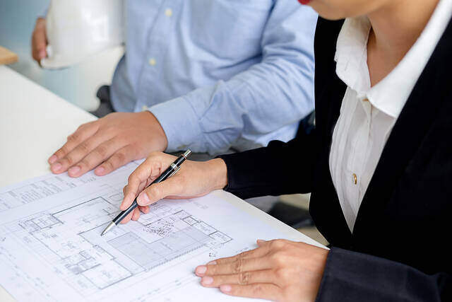 リフォームの相見積もりの取り方とは?上手な断り方やマナーも丁寧に解説