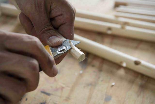 丸棒×セメントで作るDIY傘立て!自宅の玄関サイズにオーダーメイド