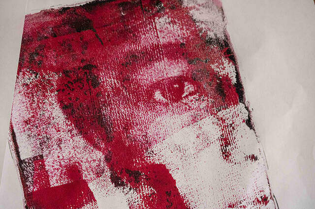 ゲルプリントで遊ぼう！捨てるはずだったデザインで転写DIY