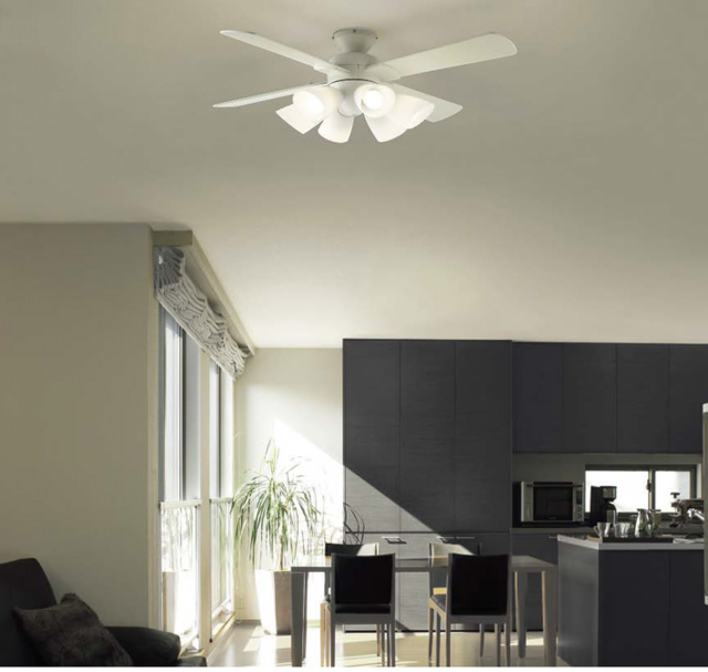 キッチンの照明器具を交換したい!外し方・取付方法をご紹介!