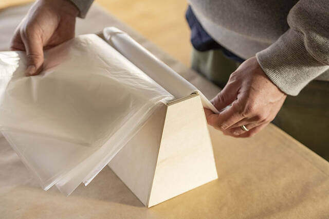 秘密はこの“M字”!アイラップの構造でゴミ袋ホルダーをDIY