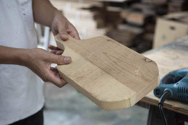 座ってよし、飾ってよし!小さなマルチプレイヤー・ミルクスツールをDIY!