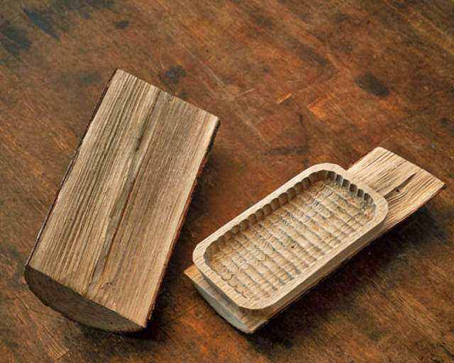 小物をポンと置けばグッと小粋に!!江戸時代から愛される木工トレイをDIY