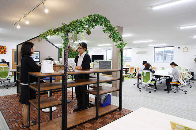 オフィスの給湯室を一新して働き方改革!収納のポイントと合わせて解説