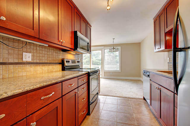 キッチンの通路幅、快適暮らしの理想は何cm？幅別に使い心地をご紹介