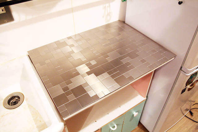 カラーボックスリメイクでキッチン台をDIY!見た目も使いやすさも◎