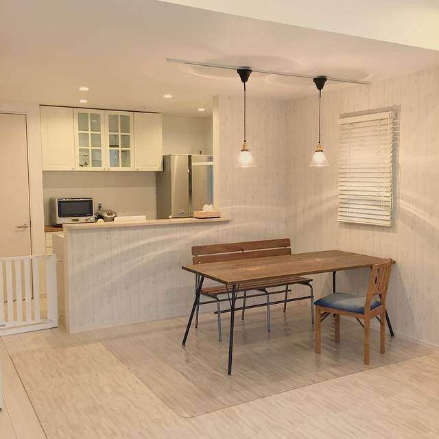 壁紙でつくる憧れのカフェ風空間!おしゃれなお部屋作りに役立つアイデア集