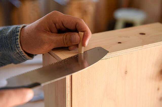 お部屋に春(スプリング)到来!バネを活用した技アリ収納棚をDIY