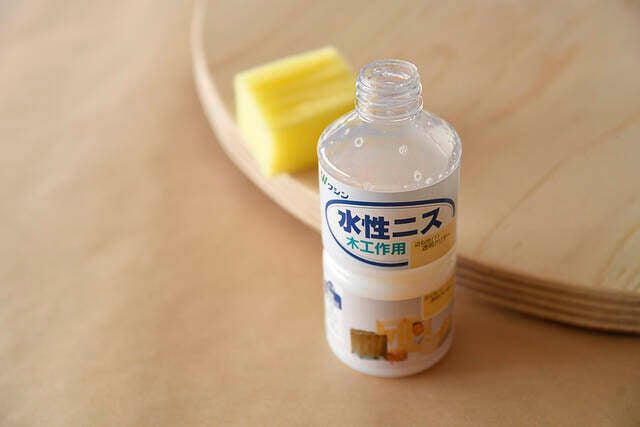 この脚、材料は