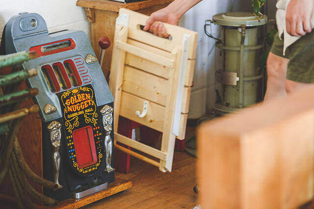 これが、“便利チェア”の理想系。カシワバラさんの暮らし。特製パーツでワンランク上に