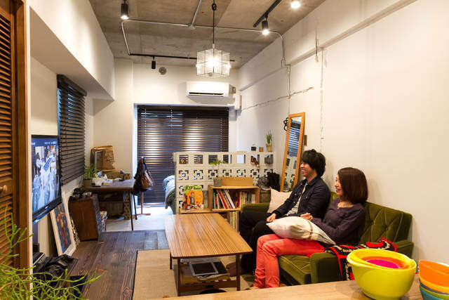 まるで太陽の光降り注ぐ南国リゾート！リノベ部屋だからできた開放空間