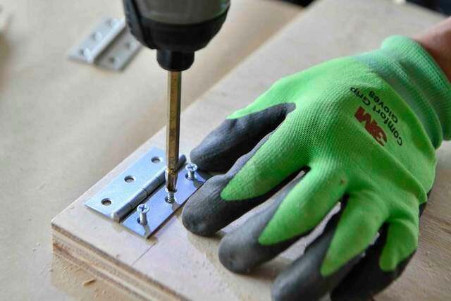 家中どこでもワークスペース！3×6合板1枚から作れる折りたたみデスク&ベンチ