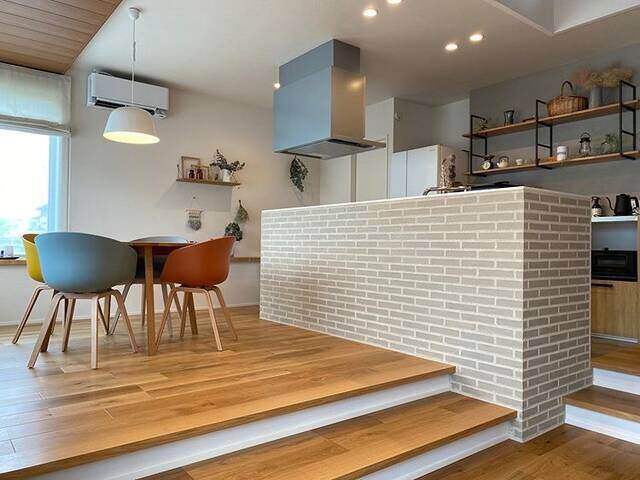 ピットリビングとは?メリット・デメリットや事例を紹介!