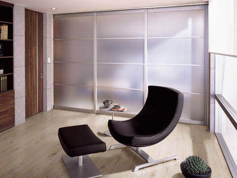 移動できる間仕切り「スライディングウォール」で空間を有効活用しよう！