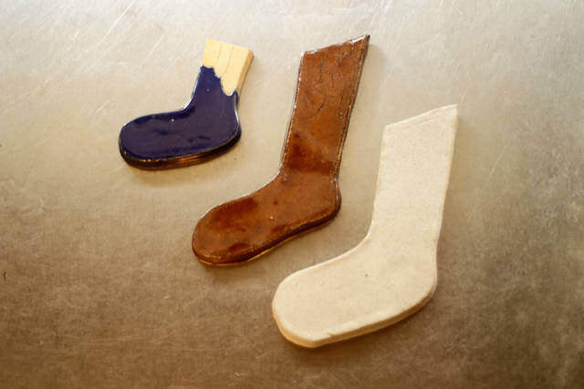 マスキングテープとペイントで実現!原状回復も意識した驚きのDIY部屋!