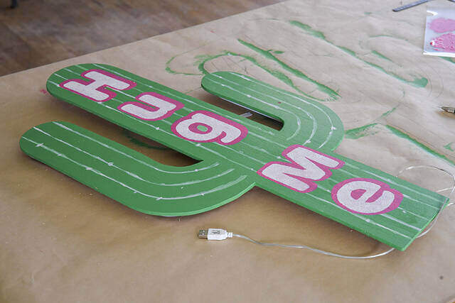 低予算でも“映える”部屋に!3000円以下で作る「#間接照明のある暮らし」