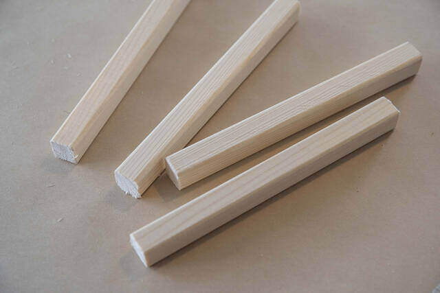 材料費3000円以下で家具作り!飾って片付くディスプレイラックをDIY!